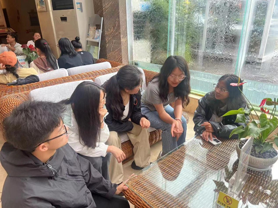 1717142990314067843.png image.png